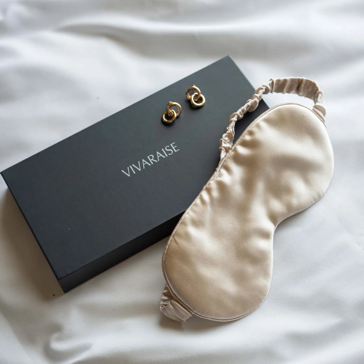 Masque de nuit en soie — Maison Vivaraise